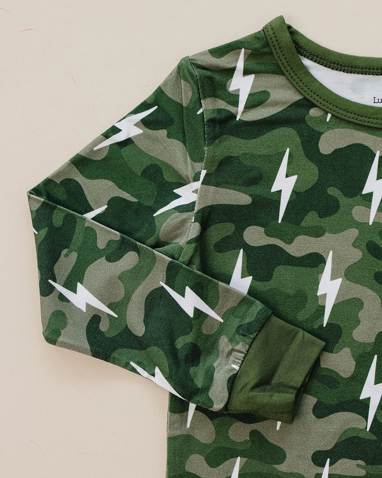 Bamboo Two Piece Set | Green Camo Bolts